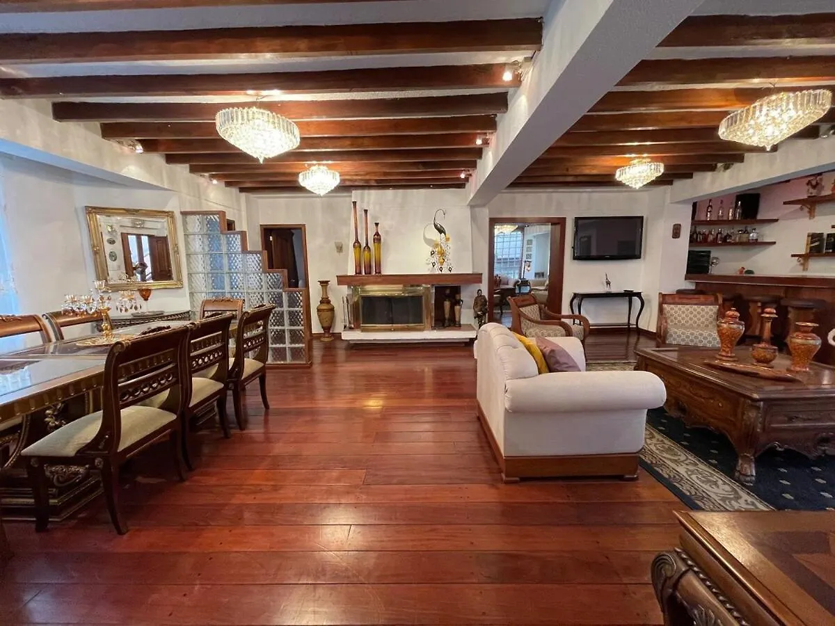 הוילה קיטו Colonial Delux L By Comfy & Cozy אקוודור