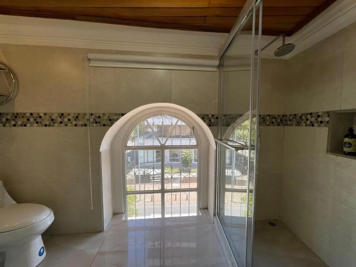 Colonial Delux L By Comfy & Cozy Villa Quito